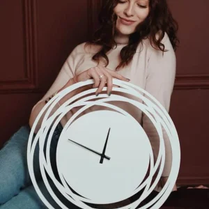 Modern Living Room Wall Clock